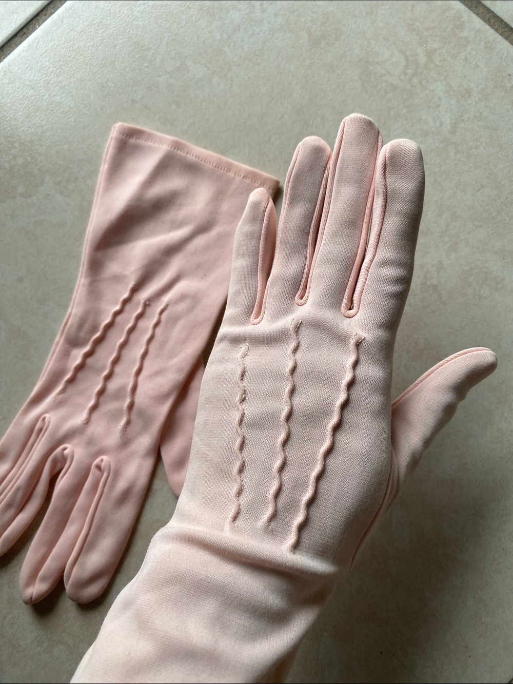 Vintage Baby Pink Dress Gloves